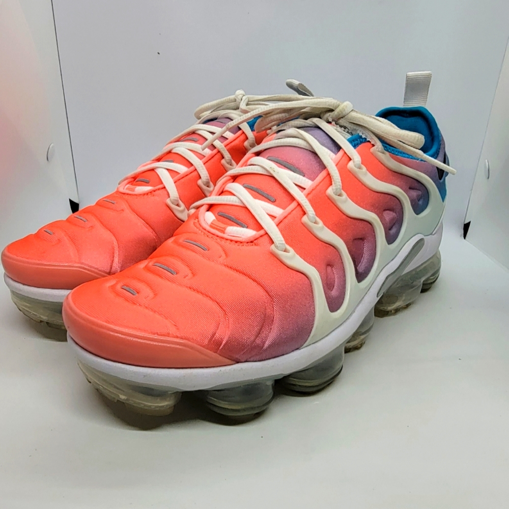Nike Air Vapormax Plus Lava Glow